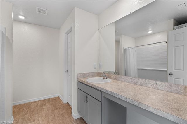 2706 9th ST SW, Lehigh Acres, FL 33976