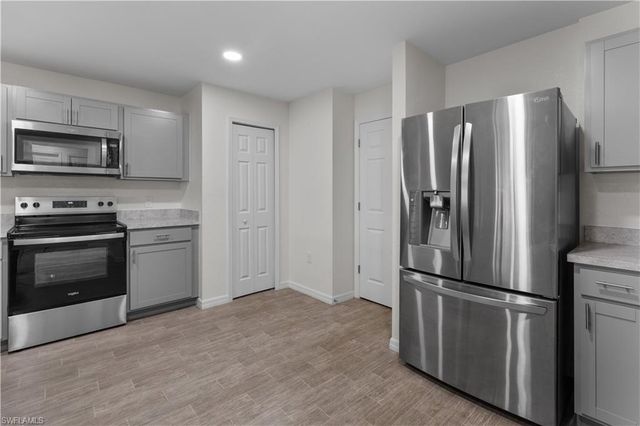 2706 9th ST SW, Lehigh Acres, FL 33976