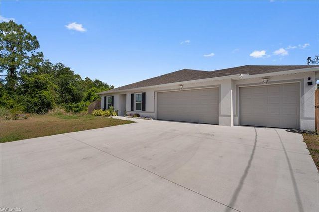 2706 9th ST SW, Lehigh Acres, FL 33976