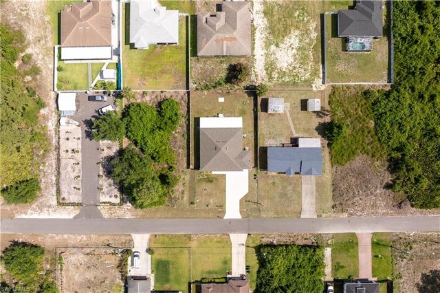 2706 9th ST SW, Lehigh Acres, FL 33976