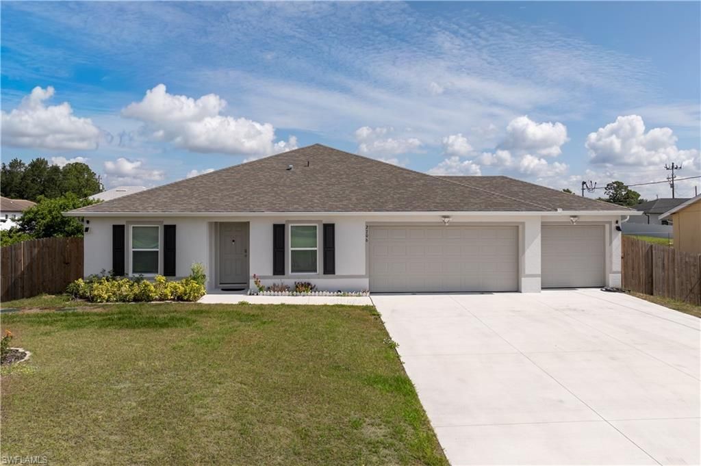 2706 9th ST SW, Lehigh Acres, FL 33976