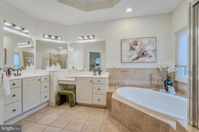 4907 ELSA CT, Fairfax, VA 22030