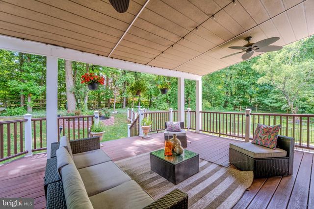 4907 ELSA CT, Fairfax, VA 22030