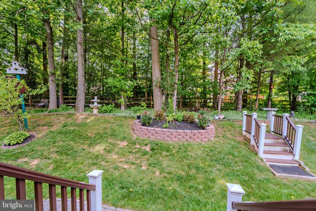 4907 ELSA CT, Fairfax, VA 22030