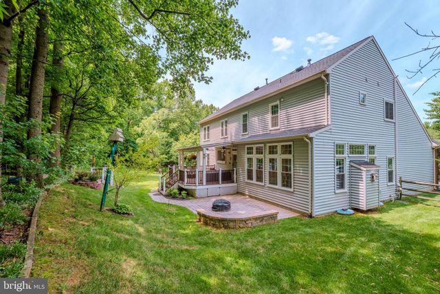 4907 ELSA CT, Fairfax, VA 22030