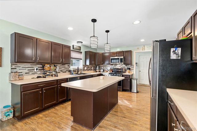 2238 Antrim Court, Davison Township, MI 48423