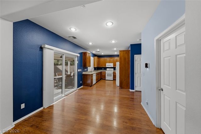 1129 Dunrobin Garden Street, Henderson, NV 89002