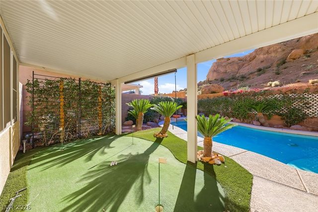 1129 Dunrobin Garden Street, Henderson, NV 89002