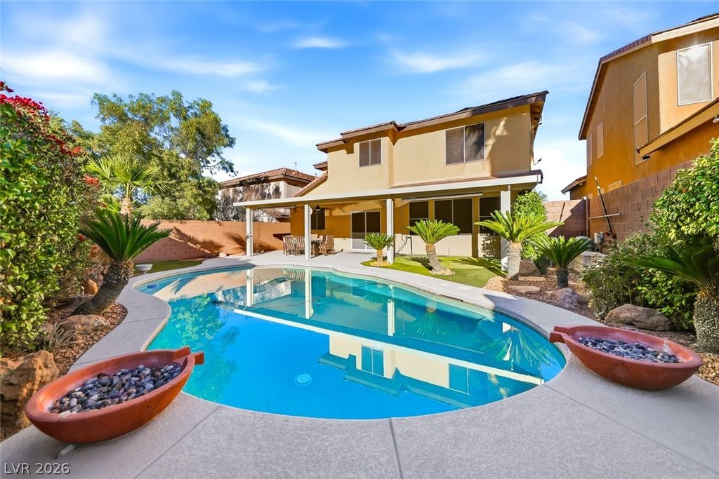 1129 Dunrobin Garden Street, Henderson, NV 89002