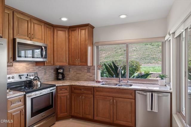 34108 Village 34, Camarillo, CA 93012