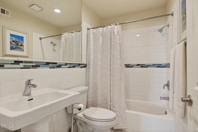 34108 Village 34, Camarillo, CA 93012