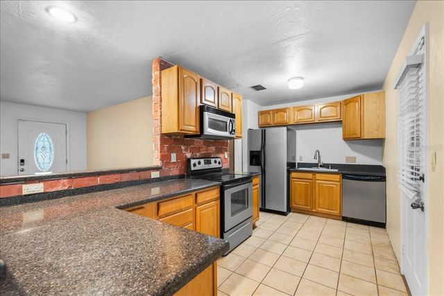 6205 NW 26TH TERRACE, Gainesville, FL 32653