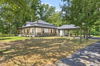909 Hawkins Crawford Rd, Cookeville, TN 38501