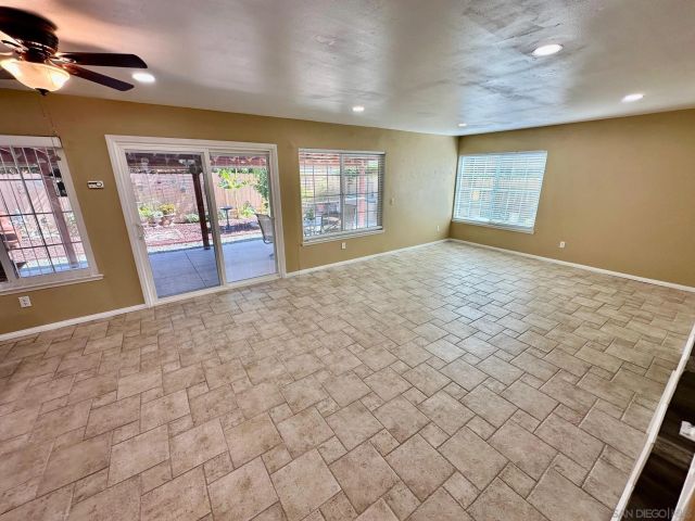 11377 Volans St, San Diego, CA 92126