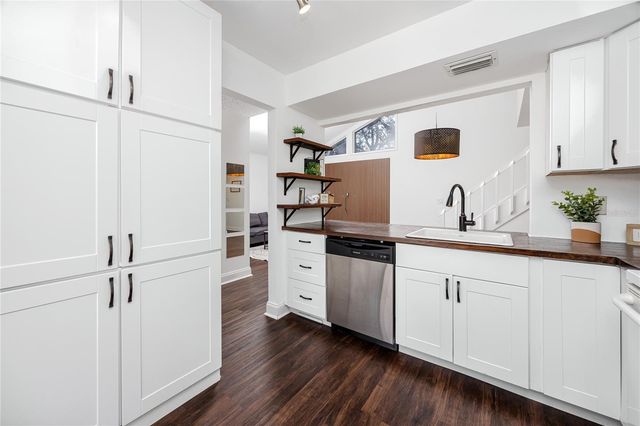 2095 SUNSET POINT ROAD 2504, Clearwater, FL 33765