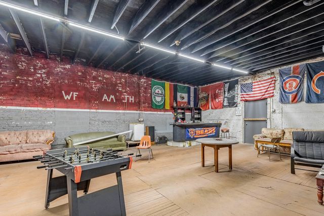 2447 S Pulaski Road, Chicago, IL 60623