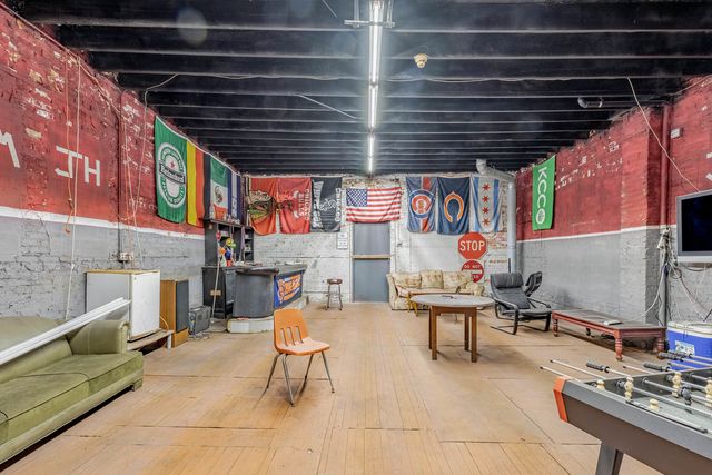 2447 S Pulaski Road, Chicago, IL 60623