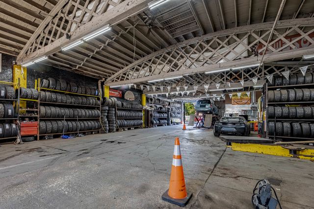 2447 S Pulaski Road, Chicago, IL 60623