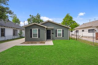 1317 Denver. Avenue, Fort Worth, TX 76164