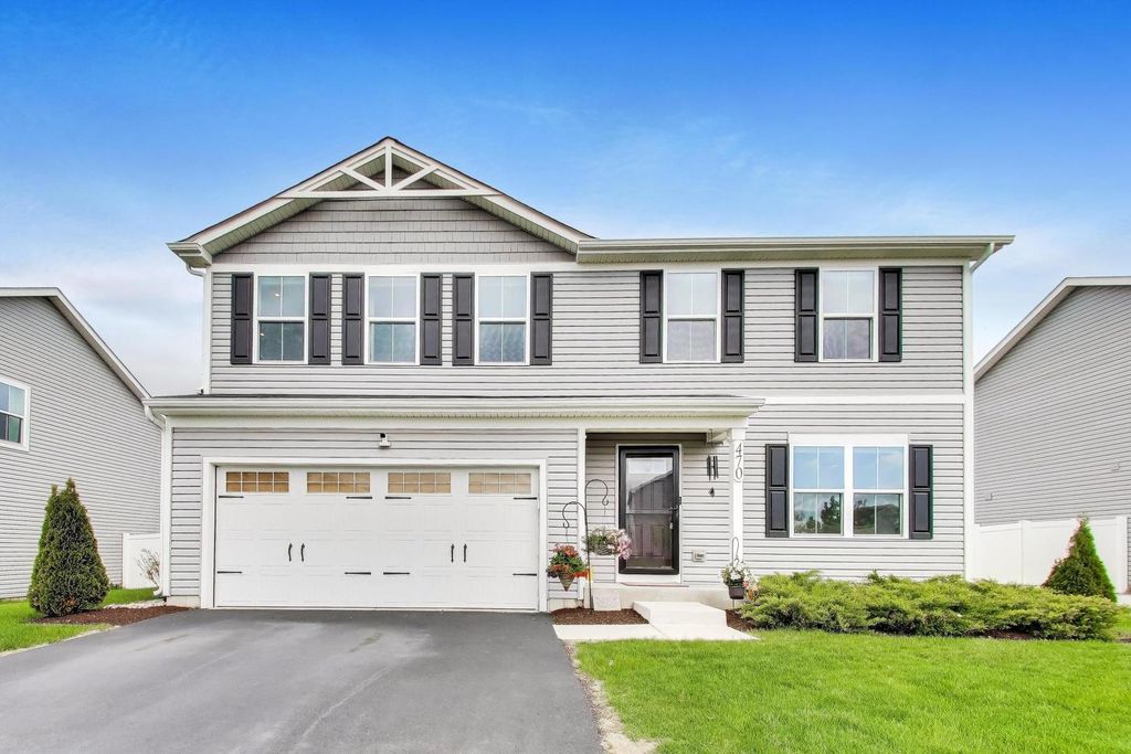 470 E Meadowdale Circle, Hampshire, IL 60140