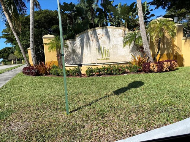 9645 NW 1st Court 1302, Pembroke Pines, FL 33024