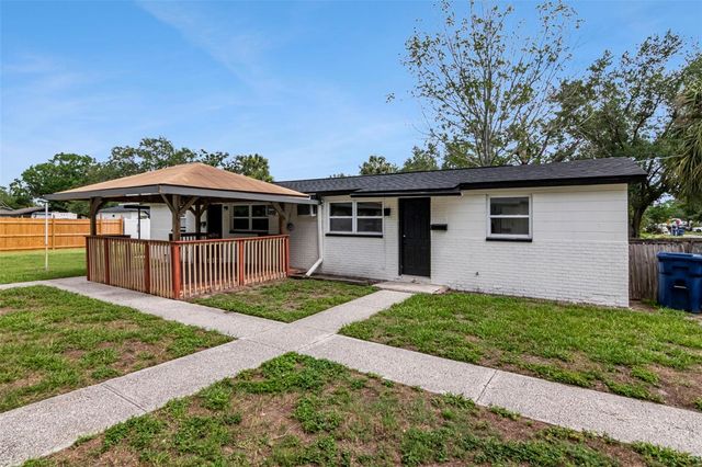 6713 S KISSIMMEE STREET, Tampa, FL 33616