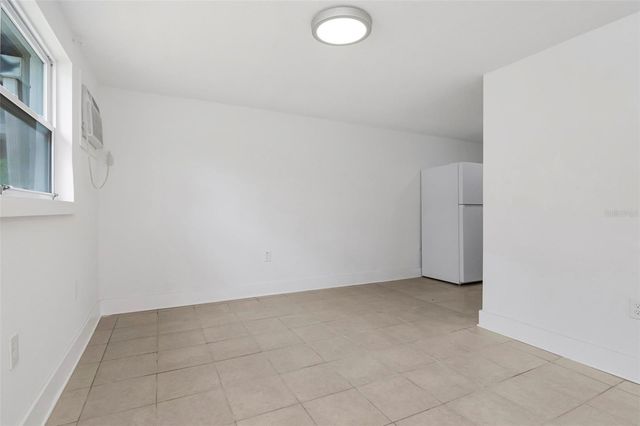 6713 S KISSIMMEE STREET, Tampa, FL 33616
