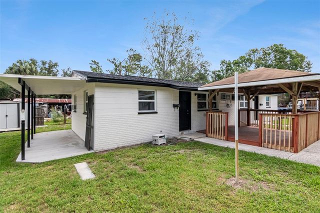 6713 S KISSIMMEE STREET, Tampa, FL 33616