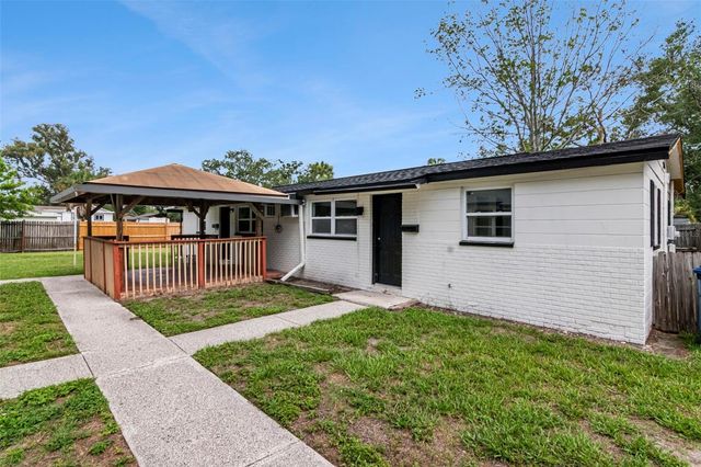 6713 S KISSIMMEE STREET, Tampa, FL 33616
