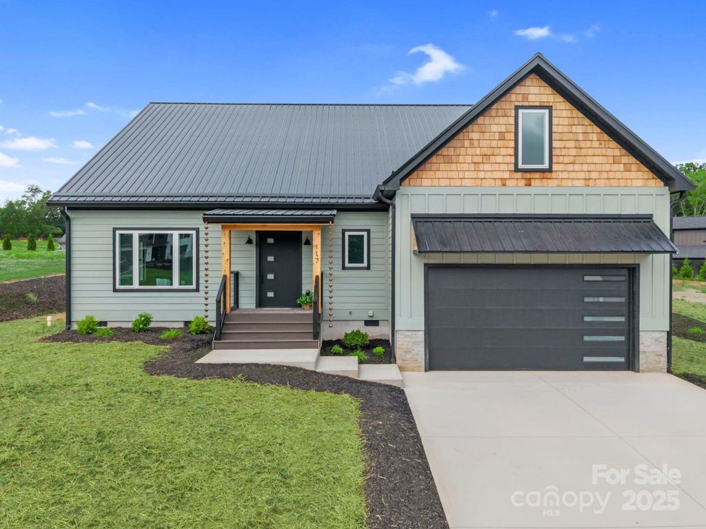 117 Scott Meadows Drive, Asheville, NC 28806