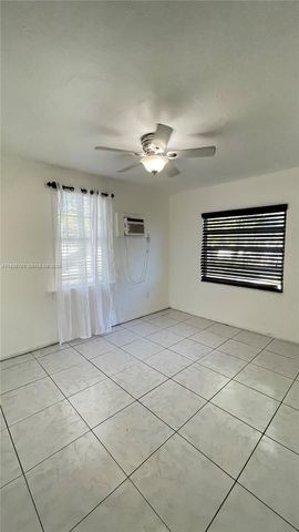 1857 Buchanan St 7, Hollywood, FL 33020