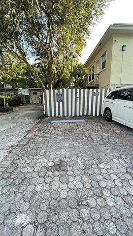 1857 Buchanan St 7, Hollywood, FL 33020