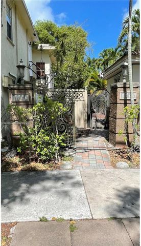 1857 Buchanan St 7, Hollywood, FL 33020