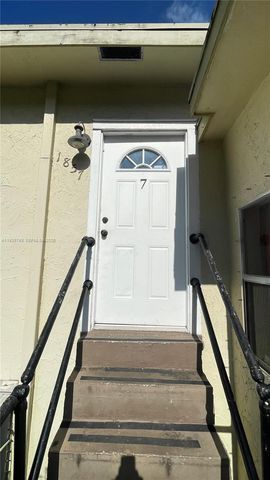 1857 Buchanan St 7, Hollywood, FL 33020