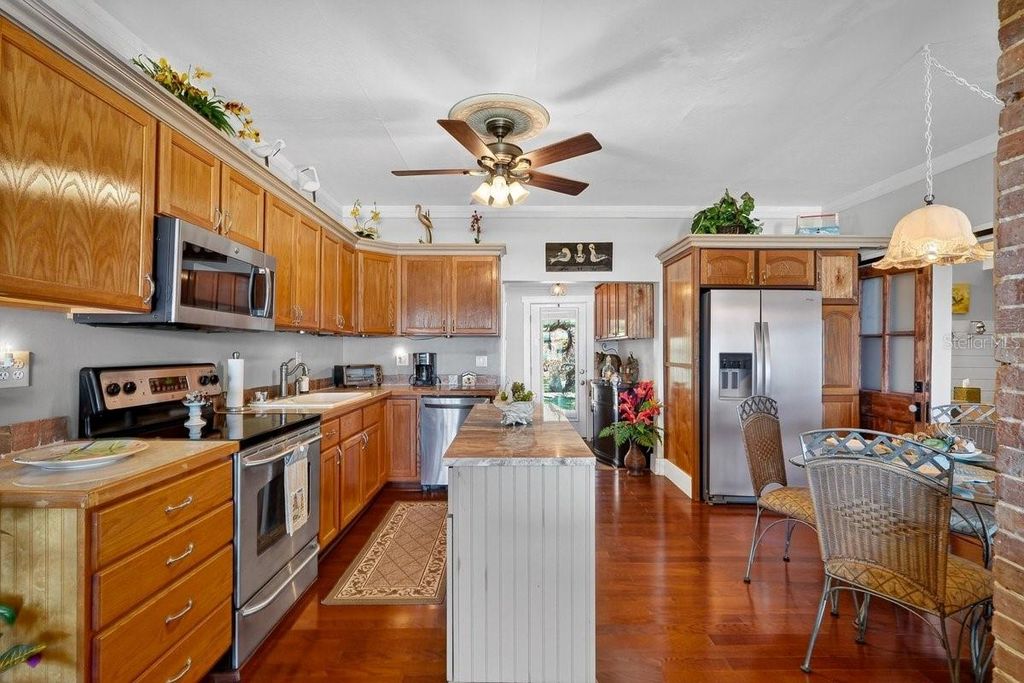 Image 16 of property listing at 4390 HALIFAX DRIVE, Port Orange, FL 32127