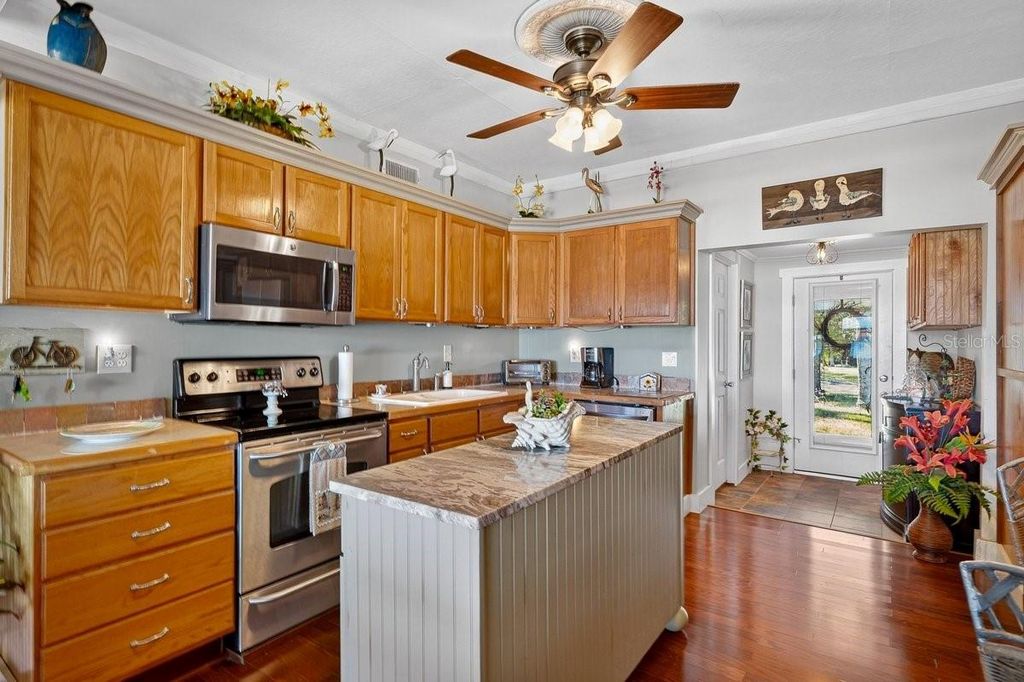 Image 17 of property listing at 4390 HALIFAX DRIVE, Port Orange, FL 32127