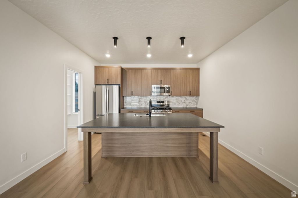4046 S SANDRIDGE DR #3, Roy, UT 84067 — exterior