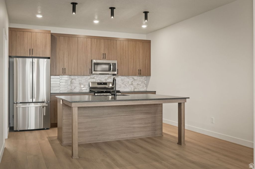 4046 S SANDRIDGE DR #3, Roy, UT 84067 — photo 2