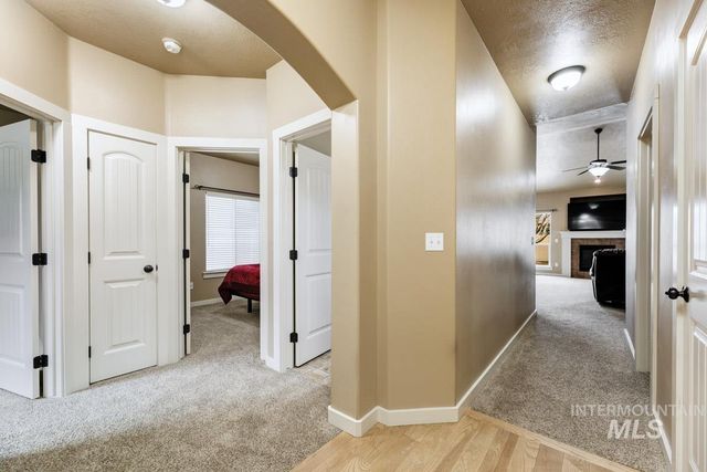 2512 N Tweedbrook Avenue, Meridian, ID 83646