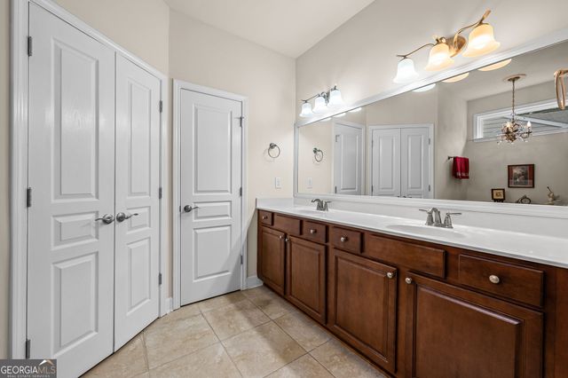 402 Larch Looper Drive, Griffin, GA 30223