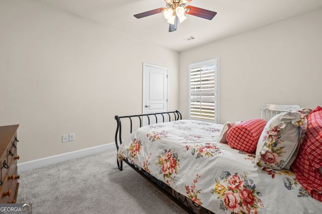 402 Larch Looper Drive, Griffin, GA 30223