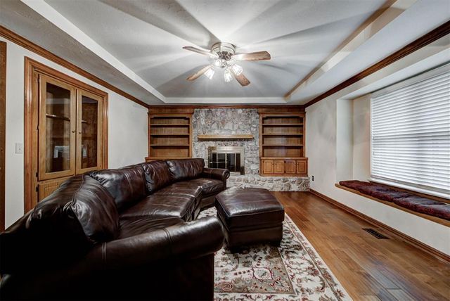 12913 Burlingame Avenue, Oklahoma City, OK 73120
