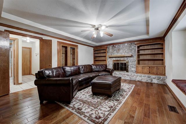 12913 Burlingame Avenue, Oklahoma City, OK 73120