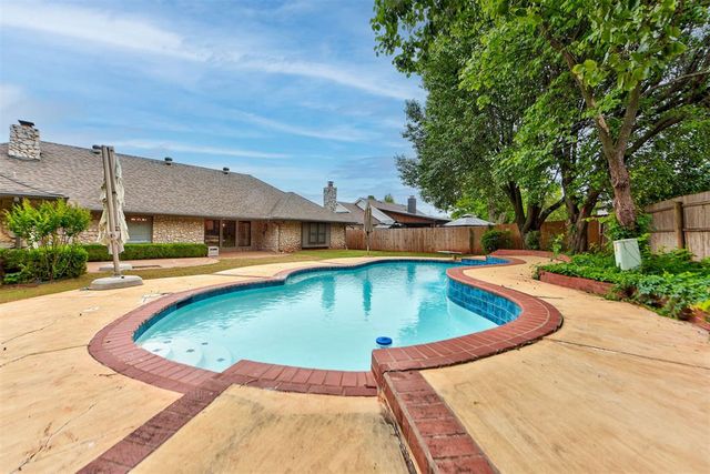 12913 Burlingame Avenue, Oklahoma City, OK 73120