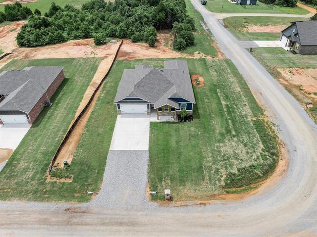 5131 Grassland Drive, Guthrie, OK 73044