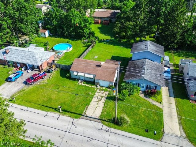 1064 Orchard Avenue, Aurora, OH 44202