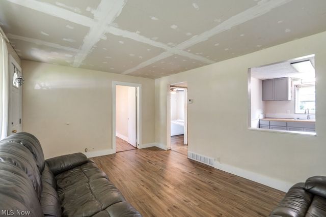 1064 Orchard Avenue, Aurora, OH 44202