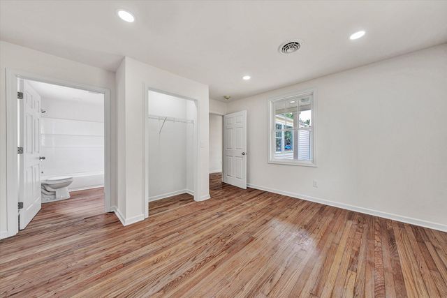 1127 Highland RD, Salem, VA 24153