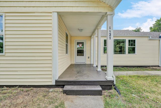 1127 Highland RD, Salem, VA 24153