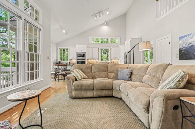 1224 E Pointe Drive, Durham, NC 27712